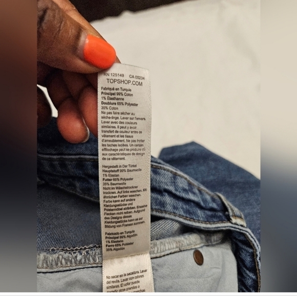 Topshop Cut Off Crops Straight Leg. Ripped. Blue. Size Waist 28 - Picture 11 of 14